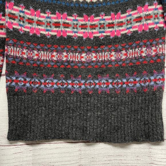 American Eagle Pink Gray Wool blend Sweater Nordic Patterned Pullover Size S - Picture 10 of 10